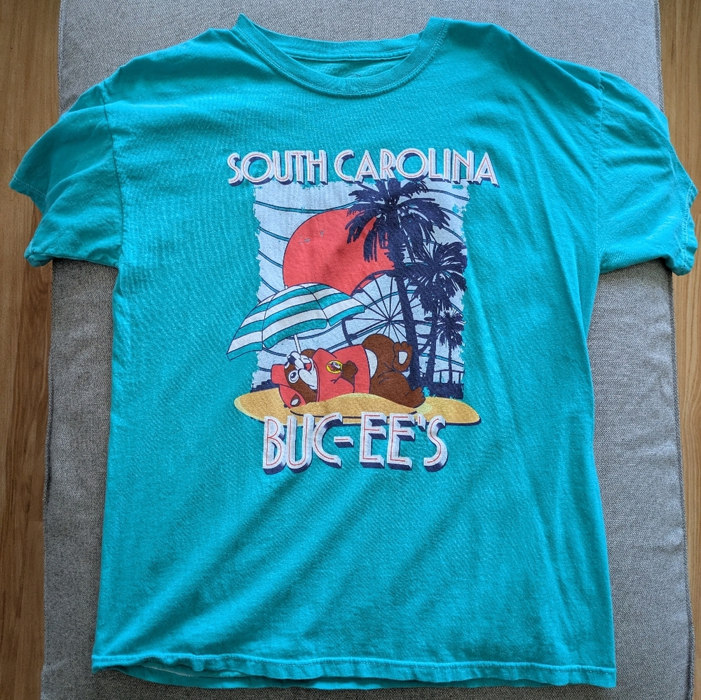 Buc-ee's Large Women's Blue T-shirt - South Carolina